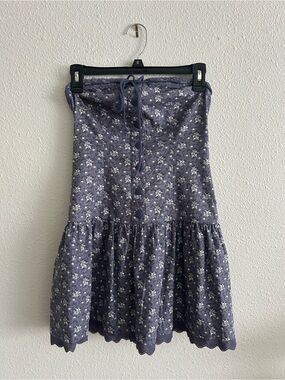 kimchi blue floral strapless dress Urban Outfitter with Black Crochet Trim Sz 0 Kimchi Blue M Floral Denim